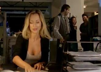 Пьяный мужик не совладал с собой и напал на сотрудницу